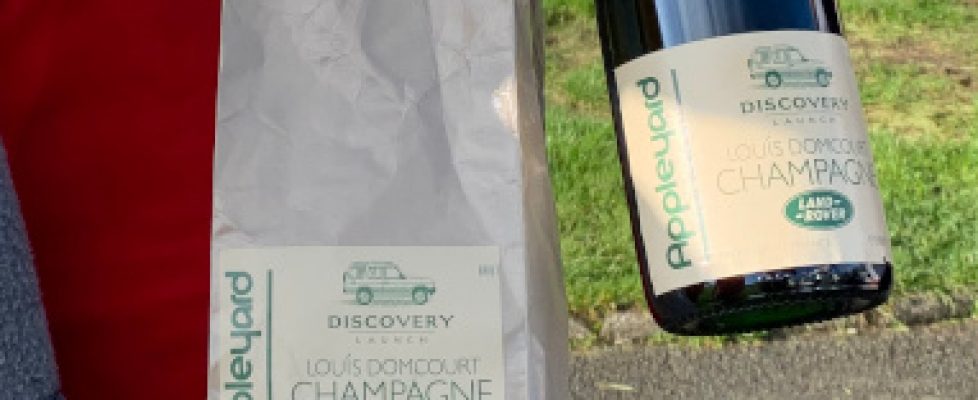 Discovery Launch Champagne